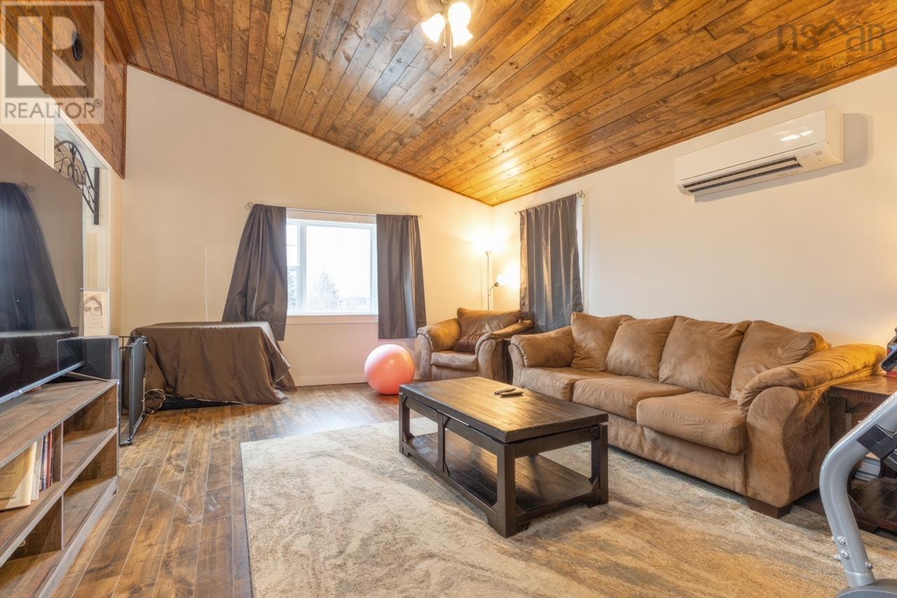 Property 9 of 35 of 62 Lake Doucette Road