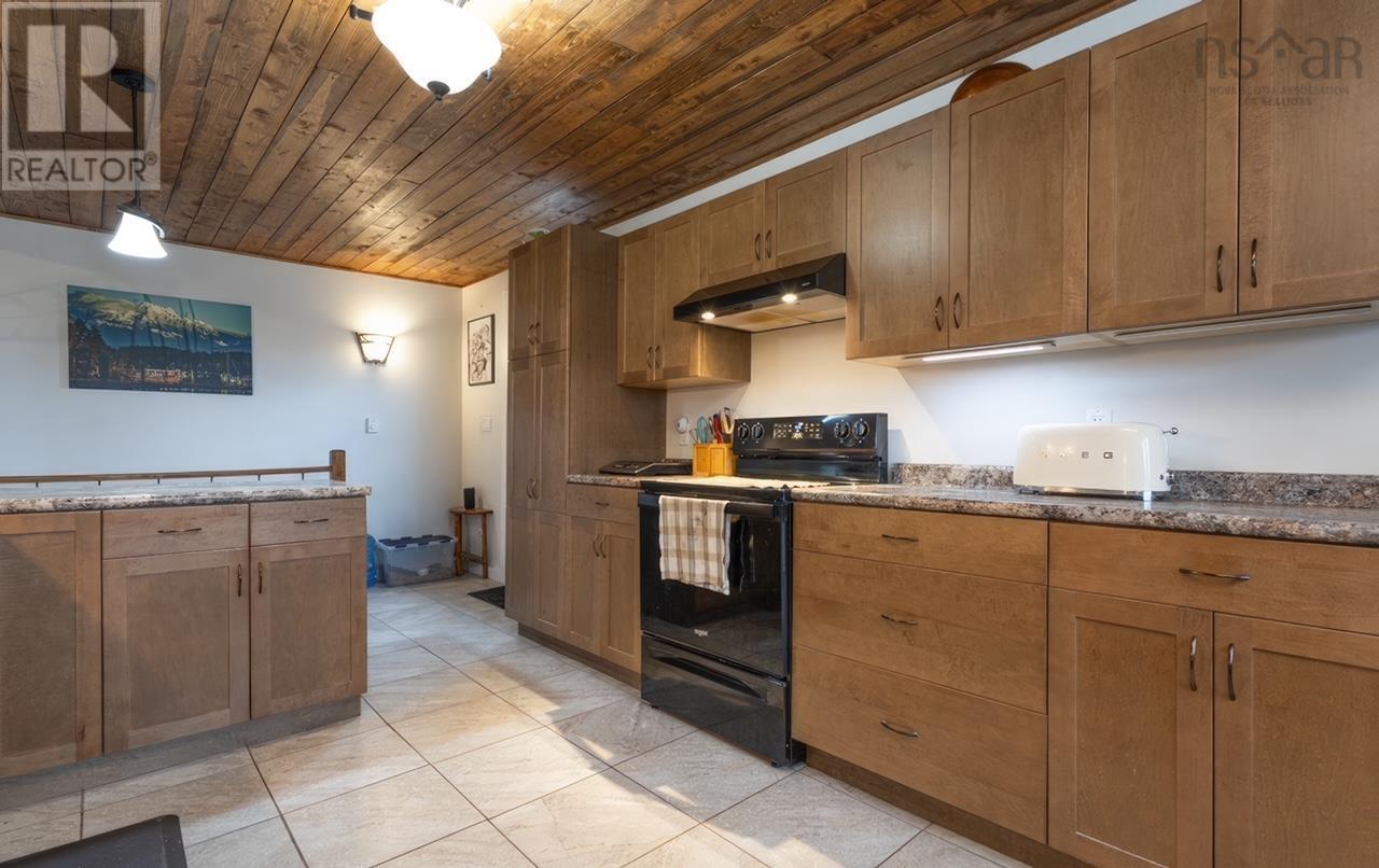 Property 8 of 35 of 62 Lake Doucette Road