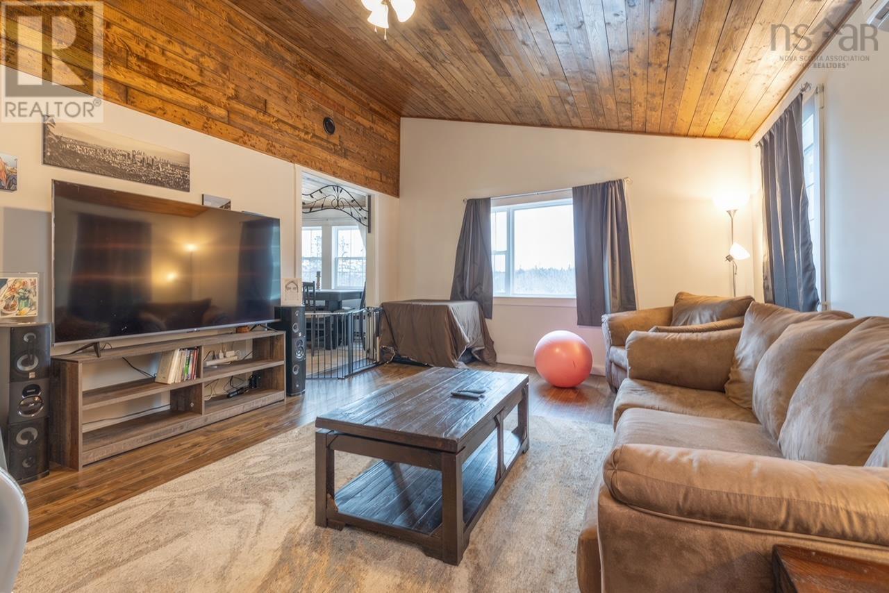 Property 6 of 35 of 62 Lake Doucette Road