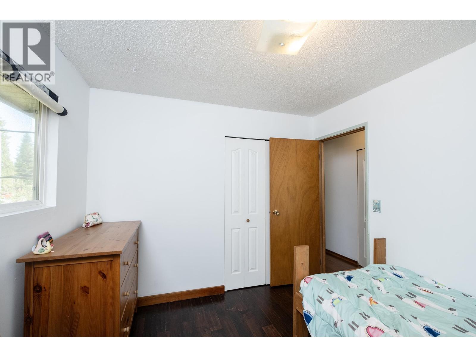 1160 ROSAMUND ROAD, Gibsons