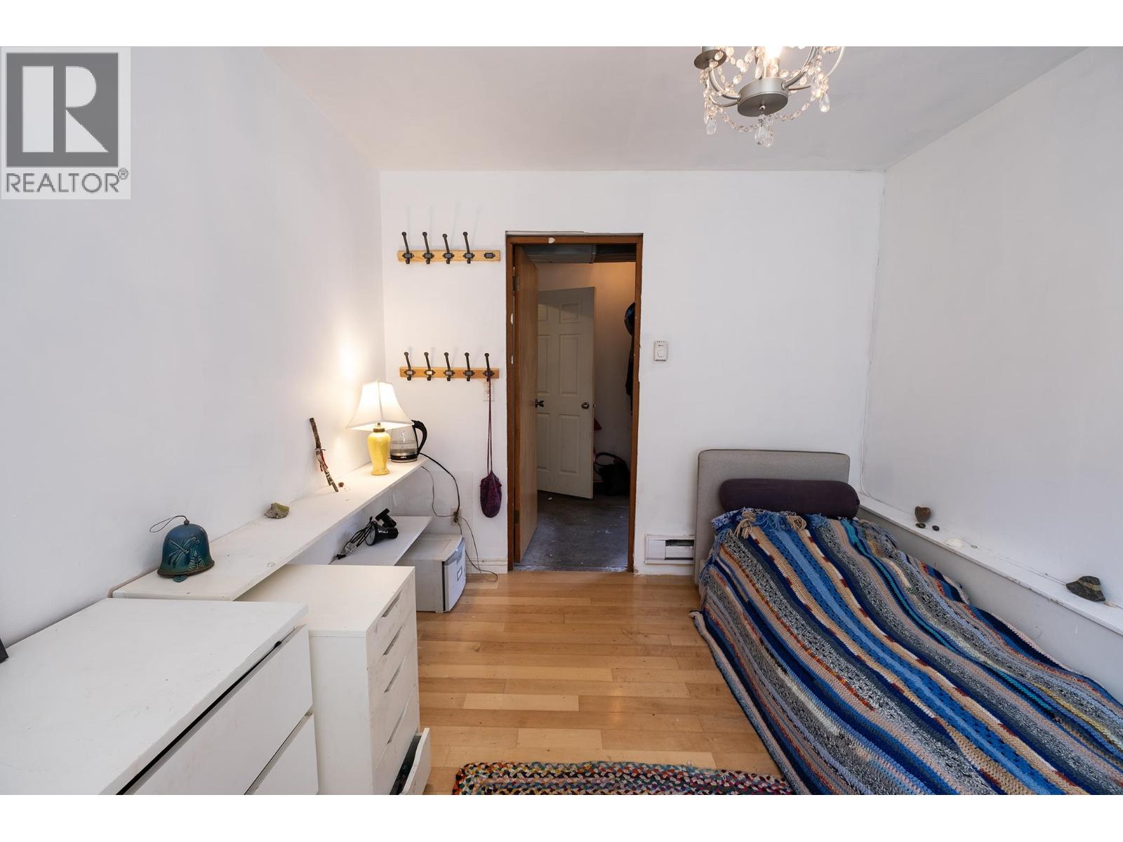 1160 ROSAMUND ROAD, Gibsons