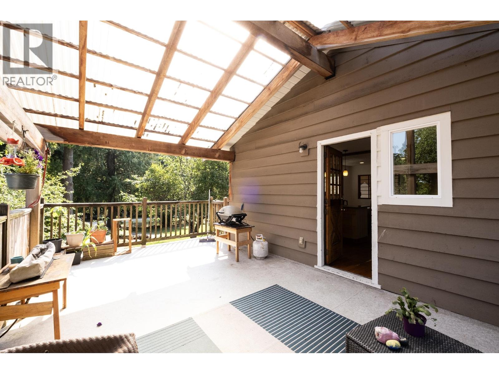 1160 ROSAMUND ROAD, Gibsons