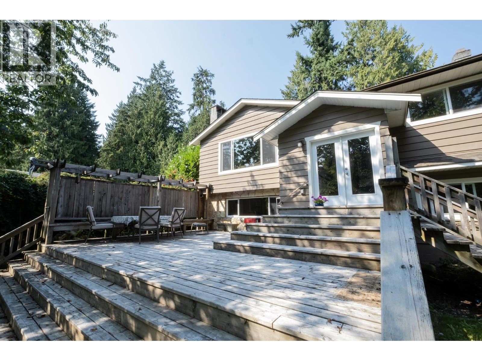 1160 ROSAMUND ROAD, Gibsons