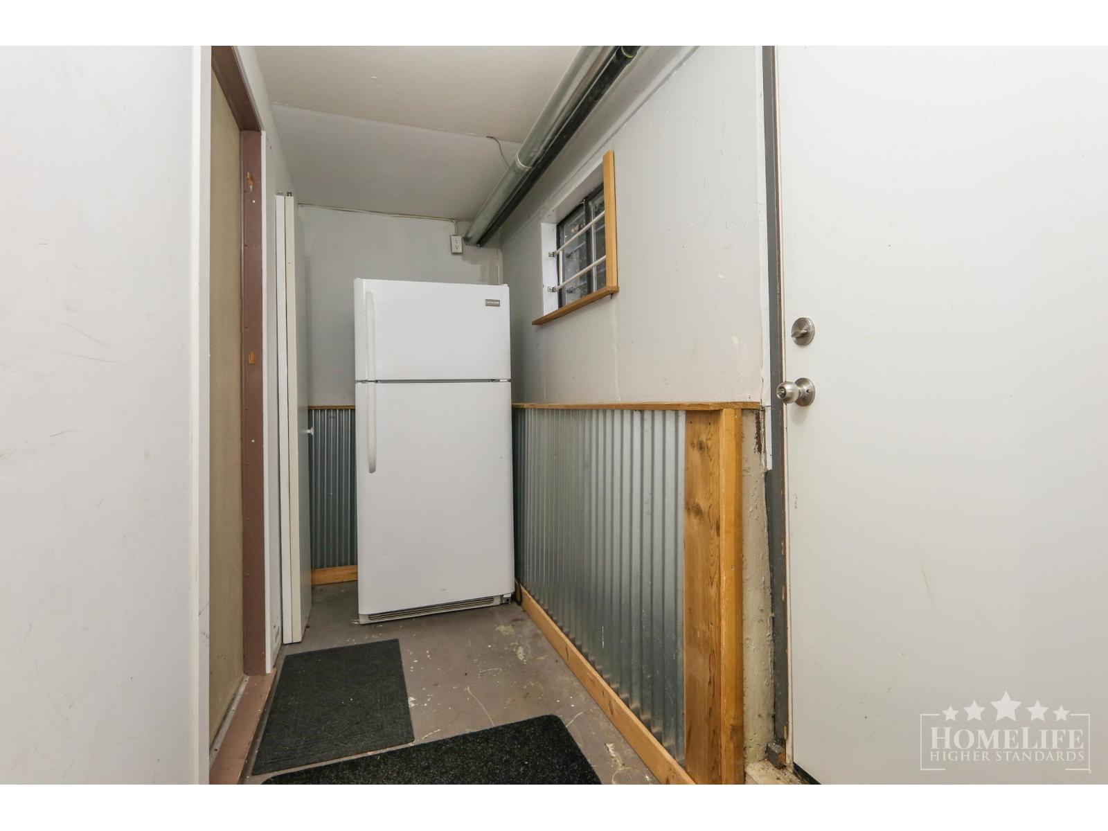 House in Chilliwack - Image 14