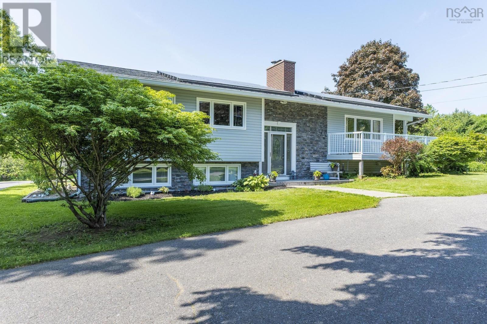 Property 2 of 51 of 9521 Commercial Street