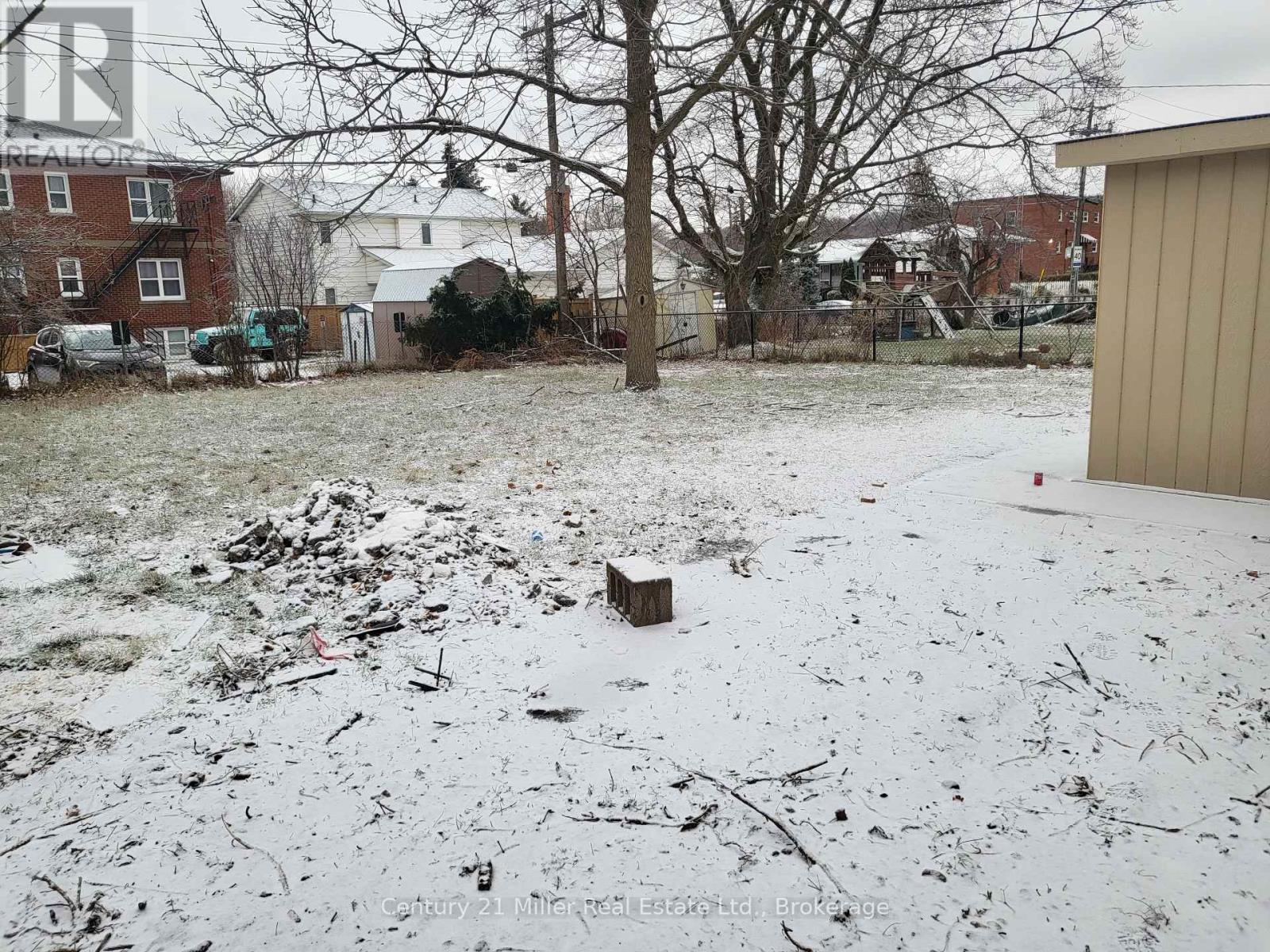 LOWER LEVEL - 19 MASTERSON DRIVE - Photo 3 of 20, St. Catharines (Glendale/Glenridge), Ontario