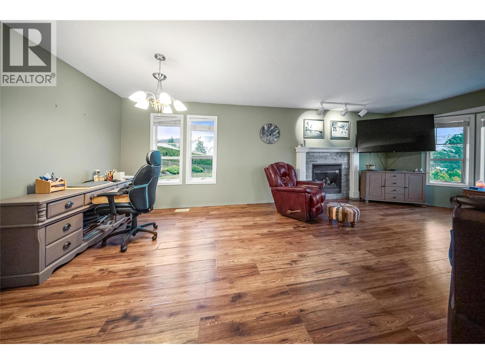 3230 Regent Road, West Kelowna