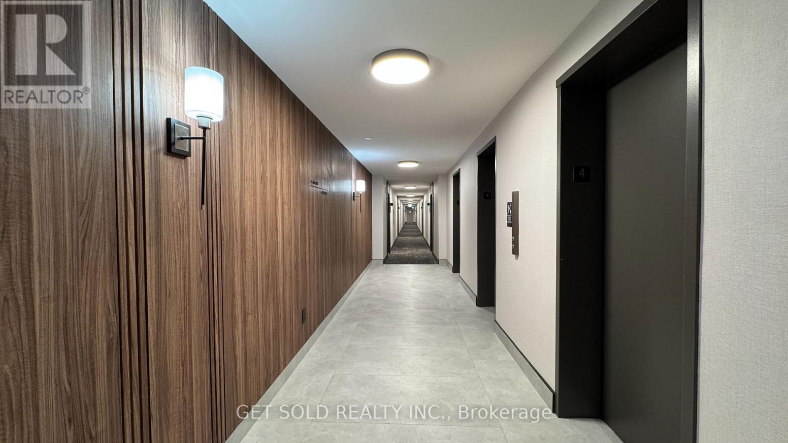 #405 120 DUNDALK DRIVE - 3