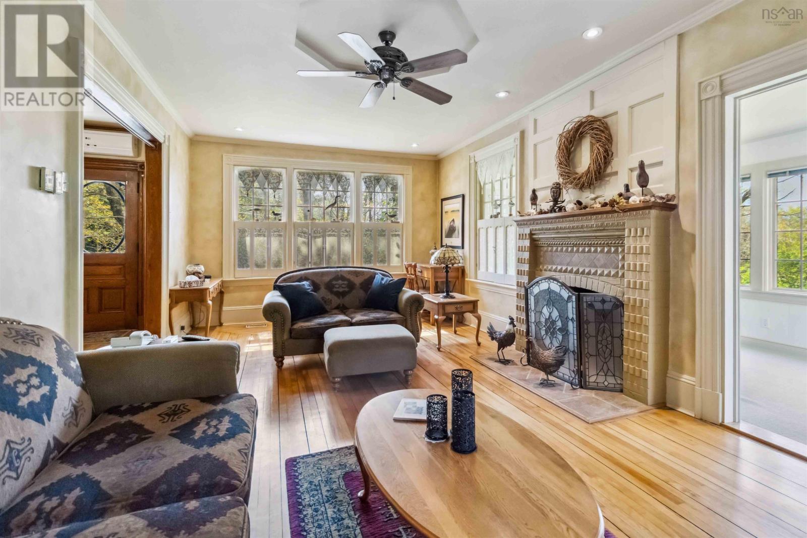 Property 11 of 43 of 811 Lahave Street