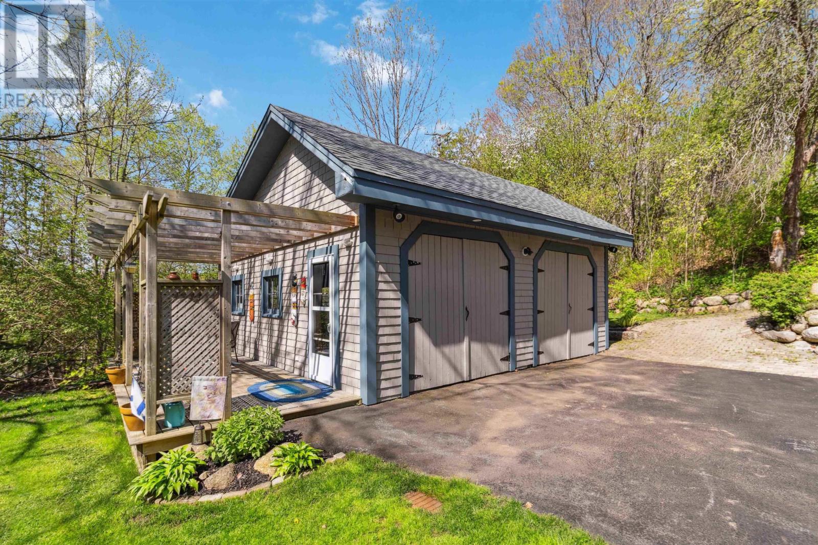 Property 7 of 43 of 811 Lahave Street