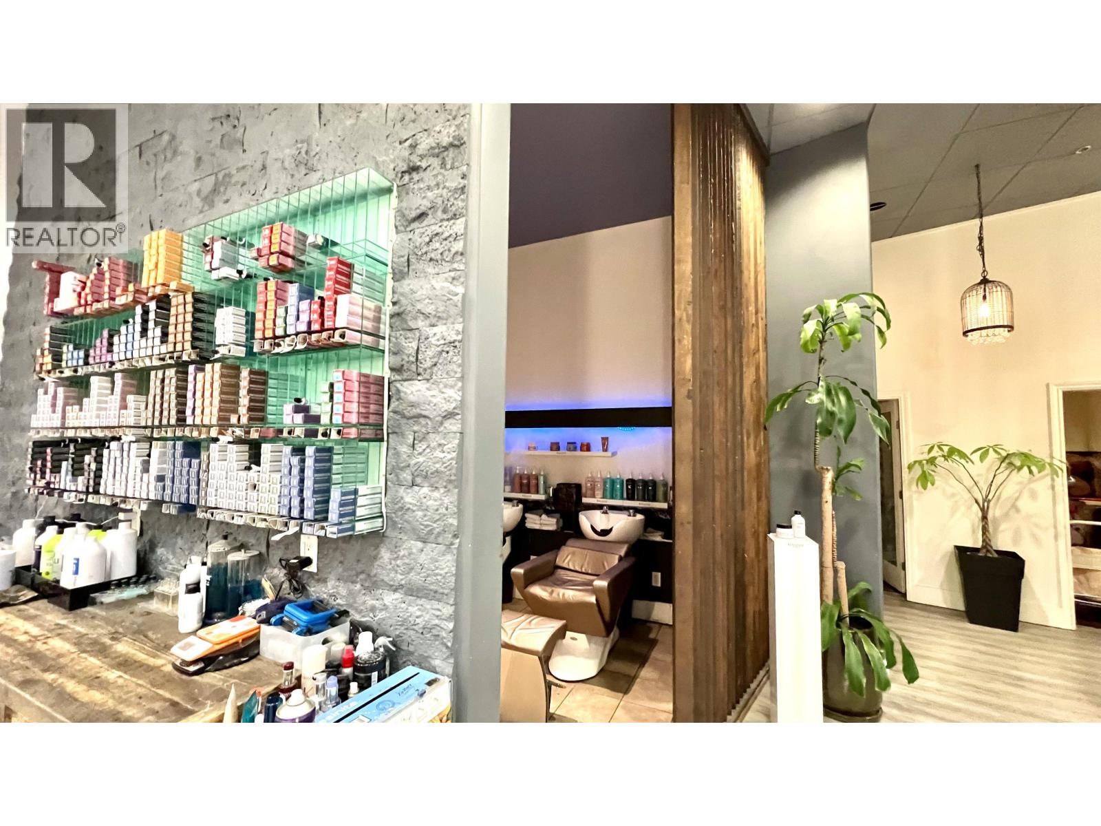 Business in Richmond - Image 6