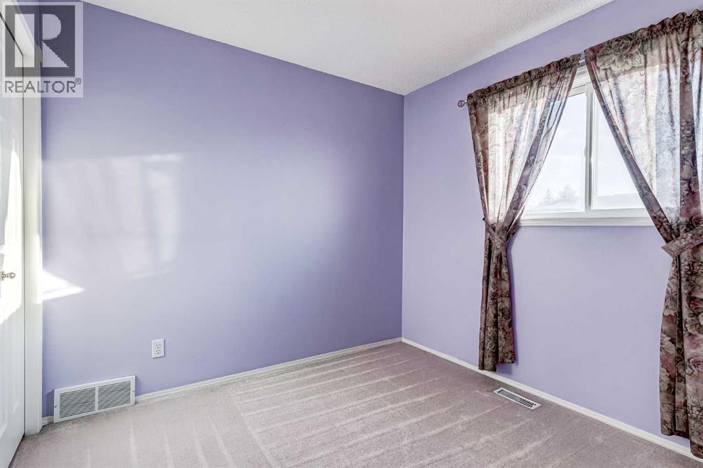 Single Family House for Sale in  Covington Close NE Coventry Hills Calgary 