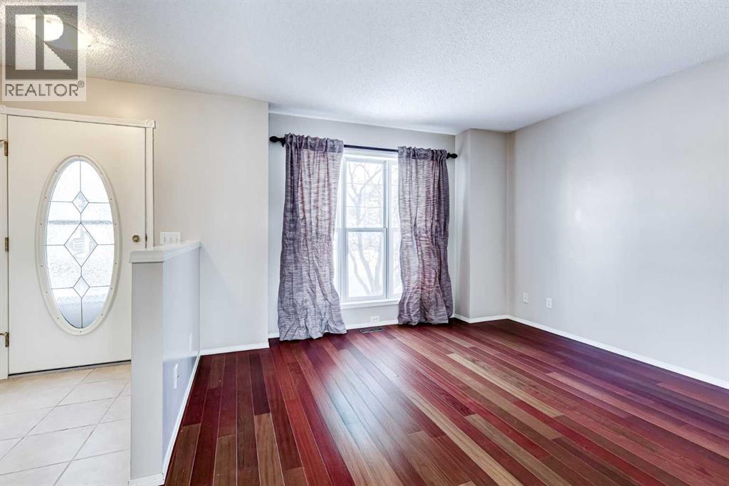 Single Family House for Sale in  Covington Close NE Coventry Hills Calgary 