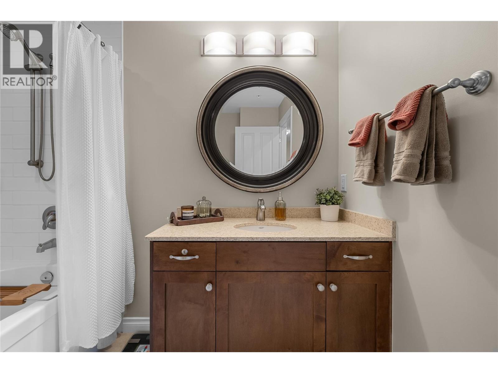 3411 3832 Old Okanagan Highway, West Kelowna