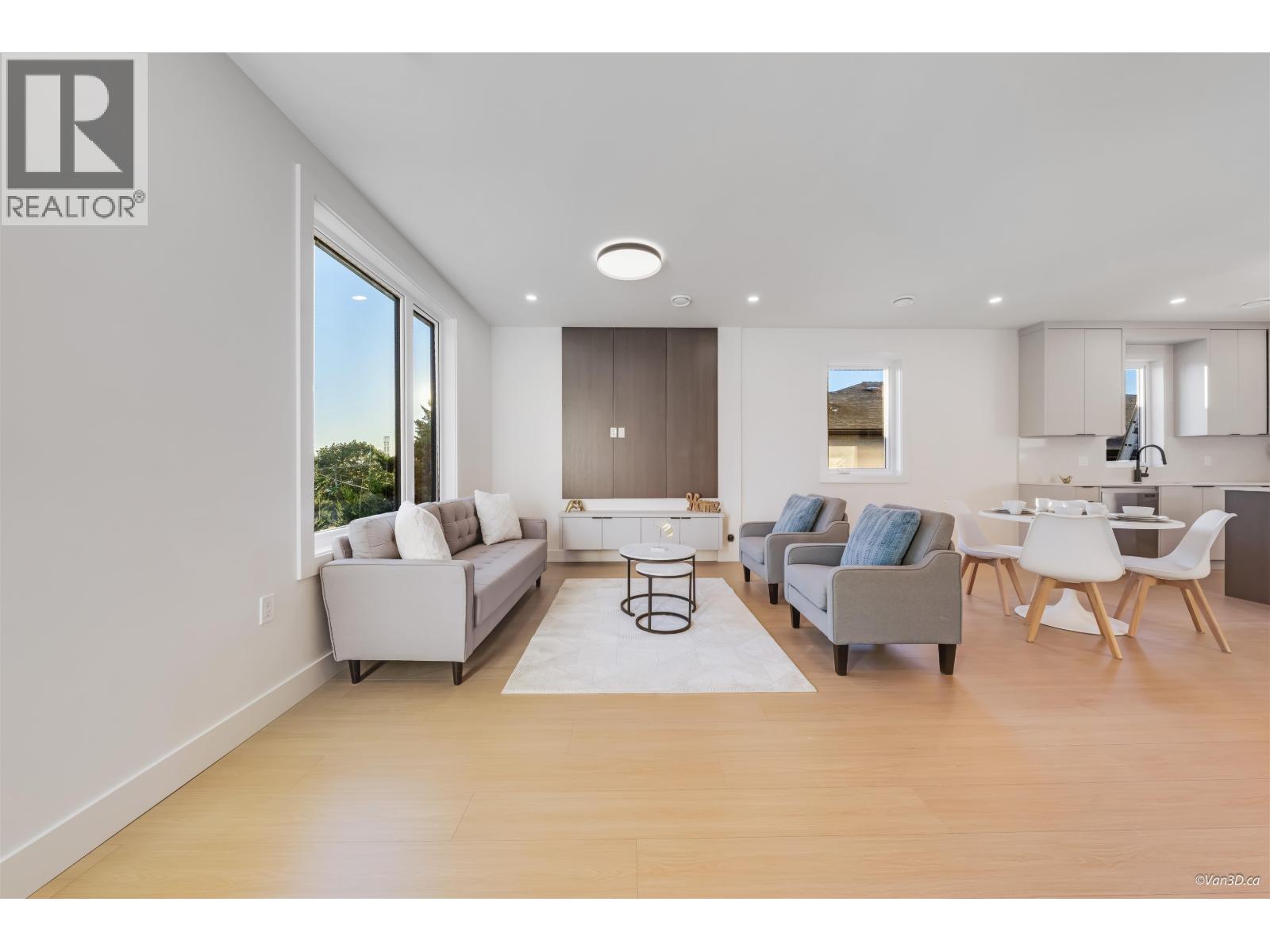 2 4211 GRAVELEY STREET, Burnaby