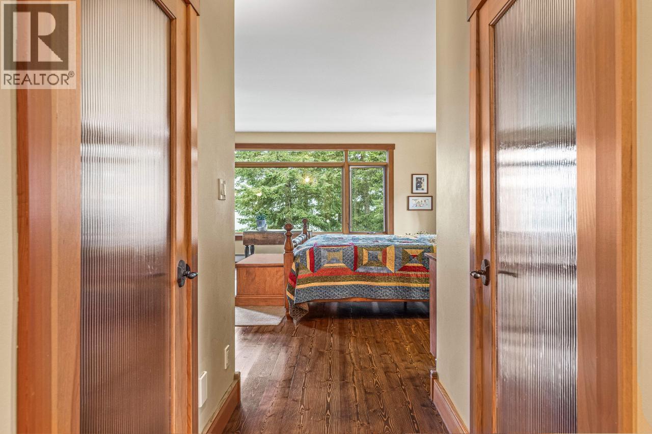 1403 DEER RIDGE Road - 34