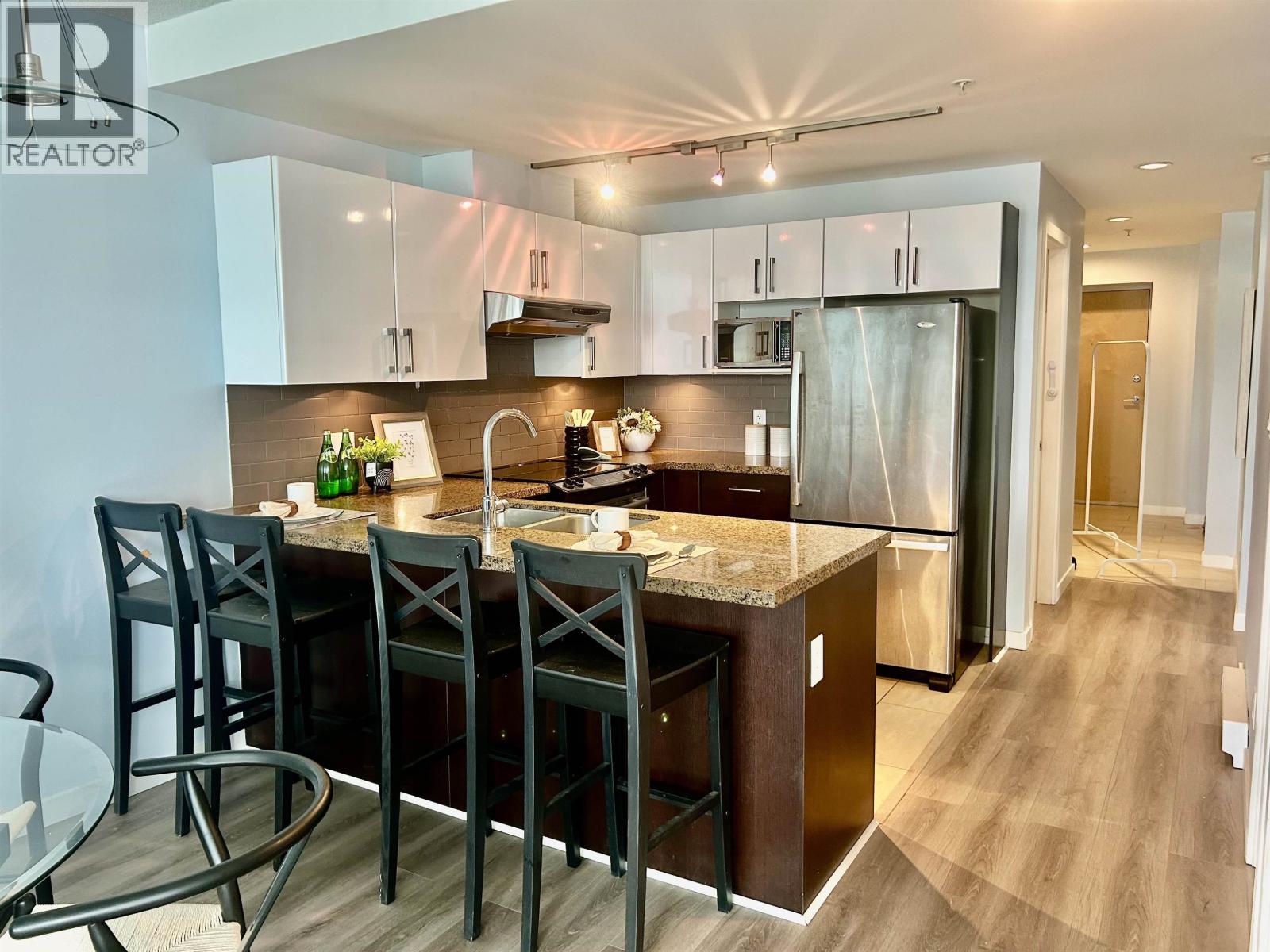 1508 14 BEGBIE STREET, New Westminster