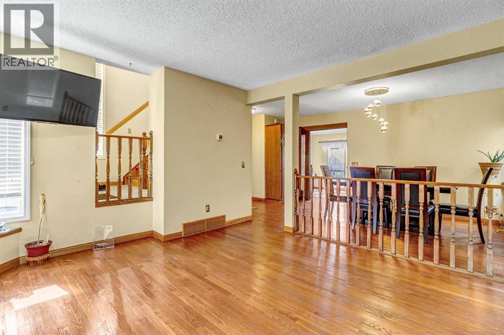 Single Family House for Sale in  Martingrove Way NE Martindale Calgary 