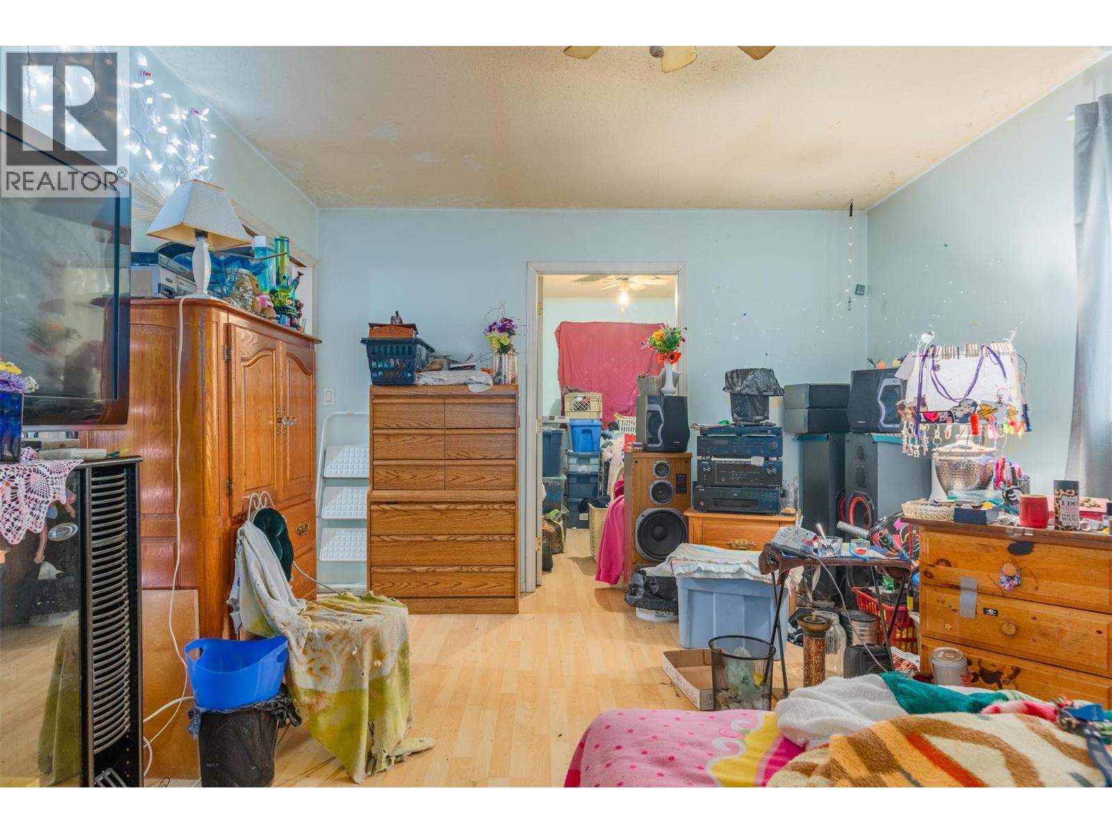 1976 Watson Lane, Fruitvale