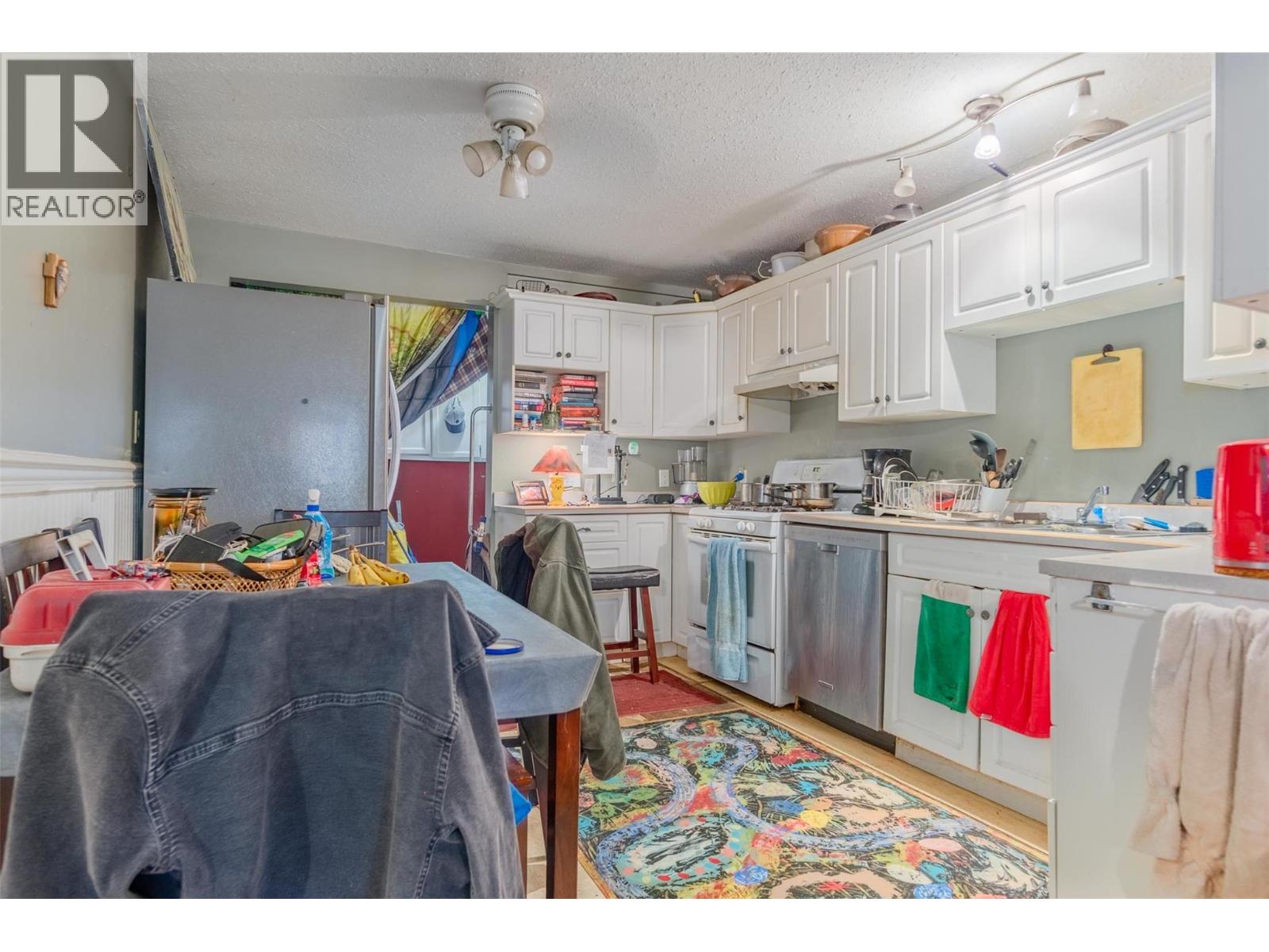 1976 Watson Lane, Fruitvale