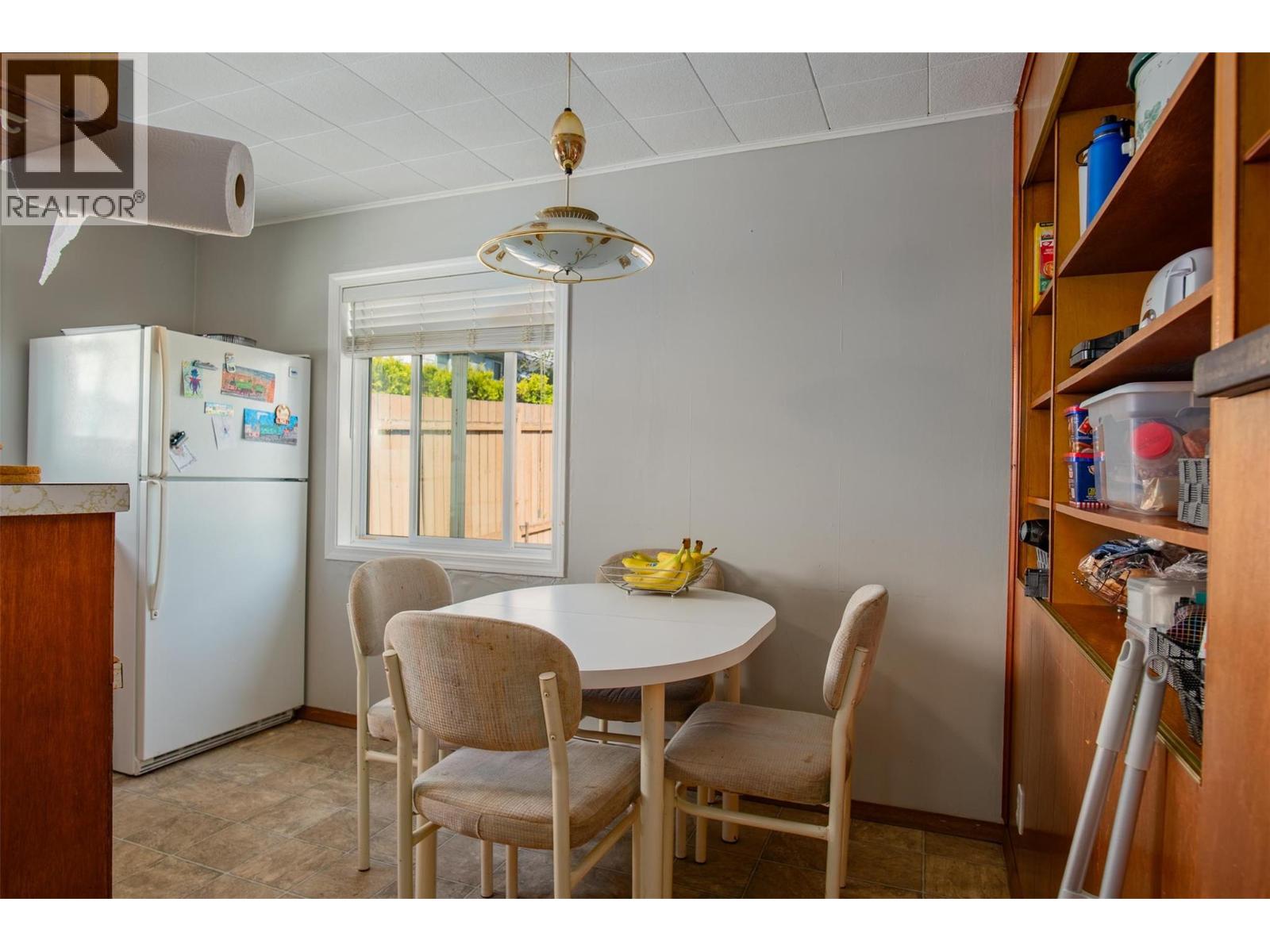 1338 Third Avenue, Trail