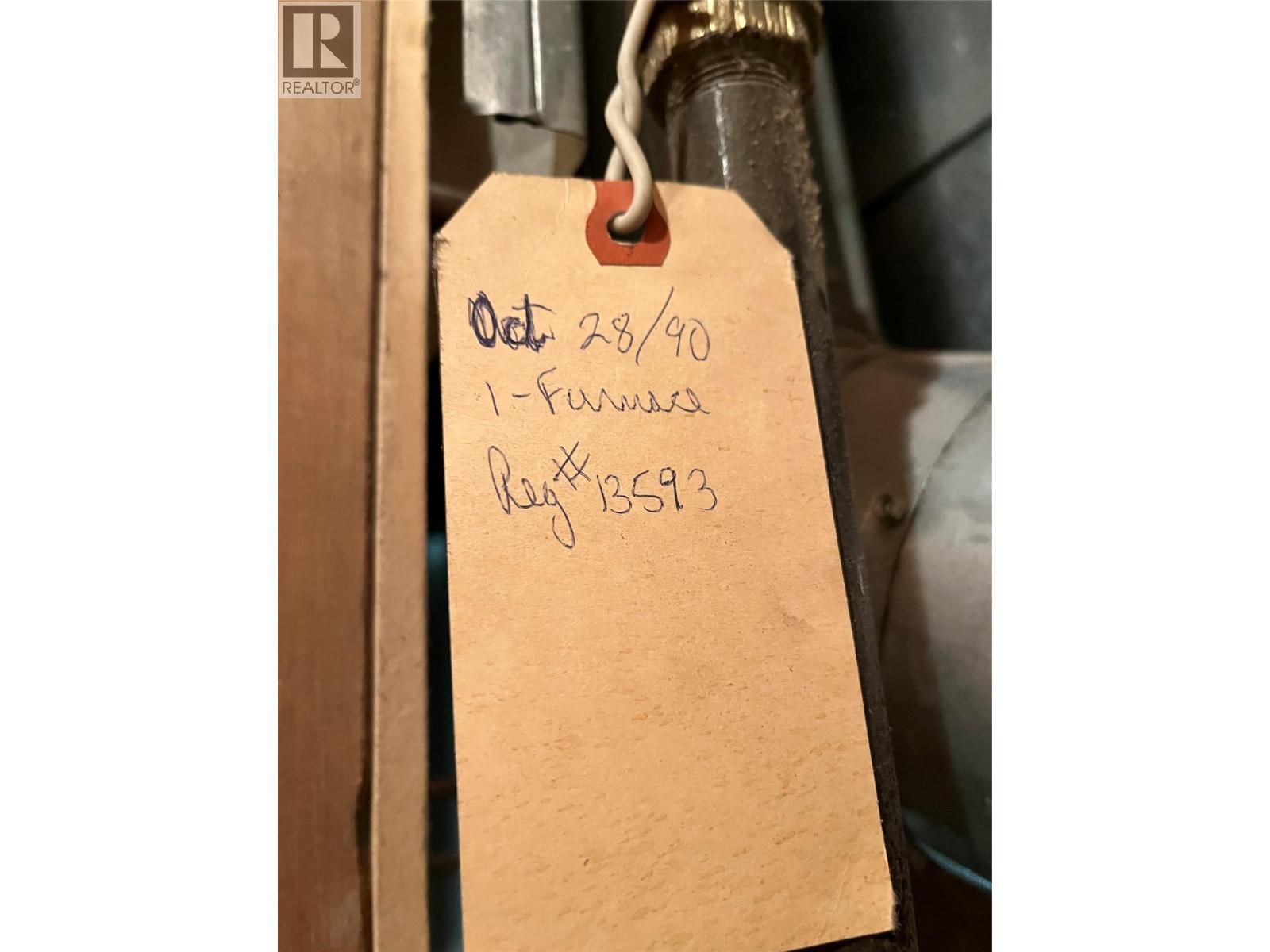 110 CEDAR Avenue, Fruitvale