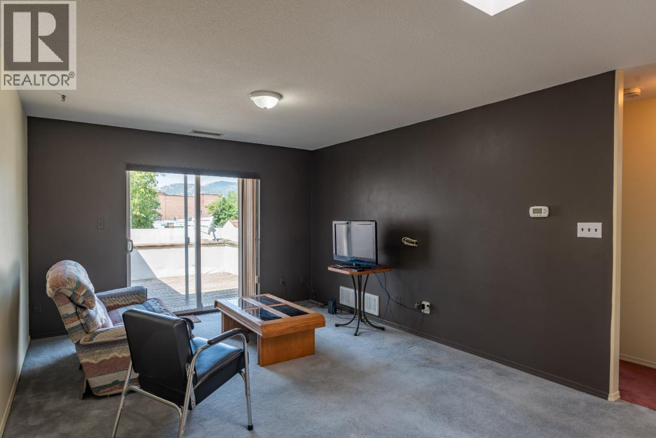 Suite Living Room