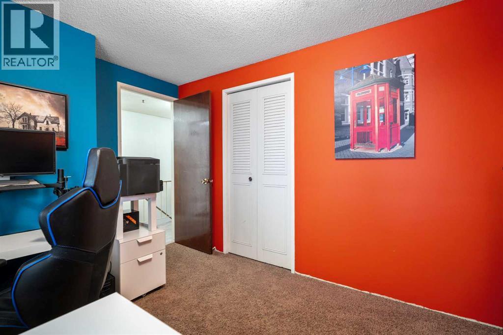 Single Family House for Sale in  Marbank Place NE Marlborough Calgary 