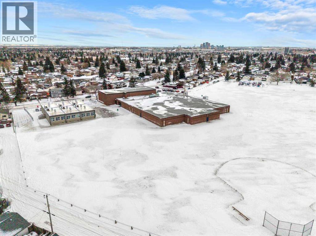 Single Family House for Sale in  Marbank Place NE Marlborough Calgary 