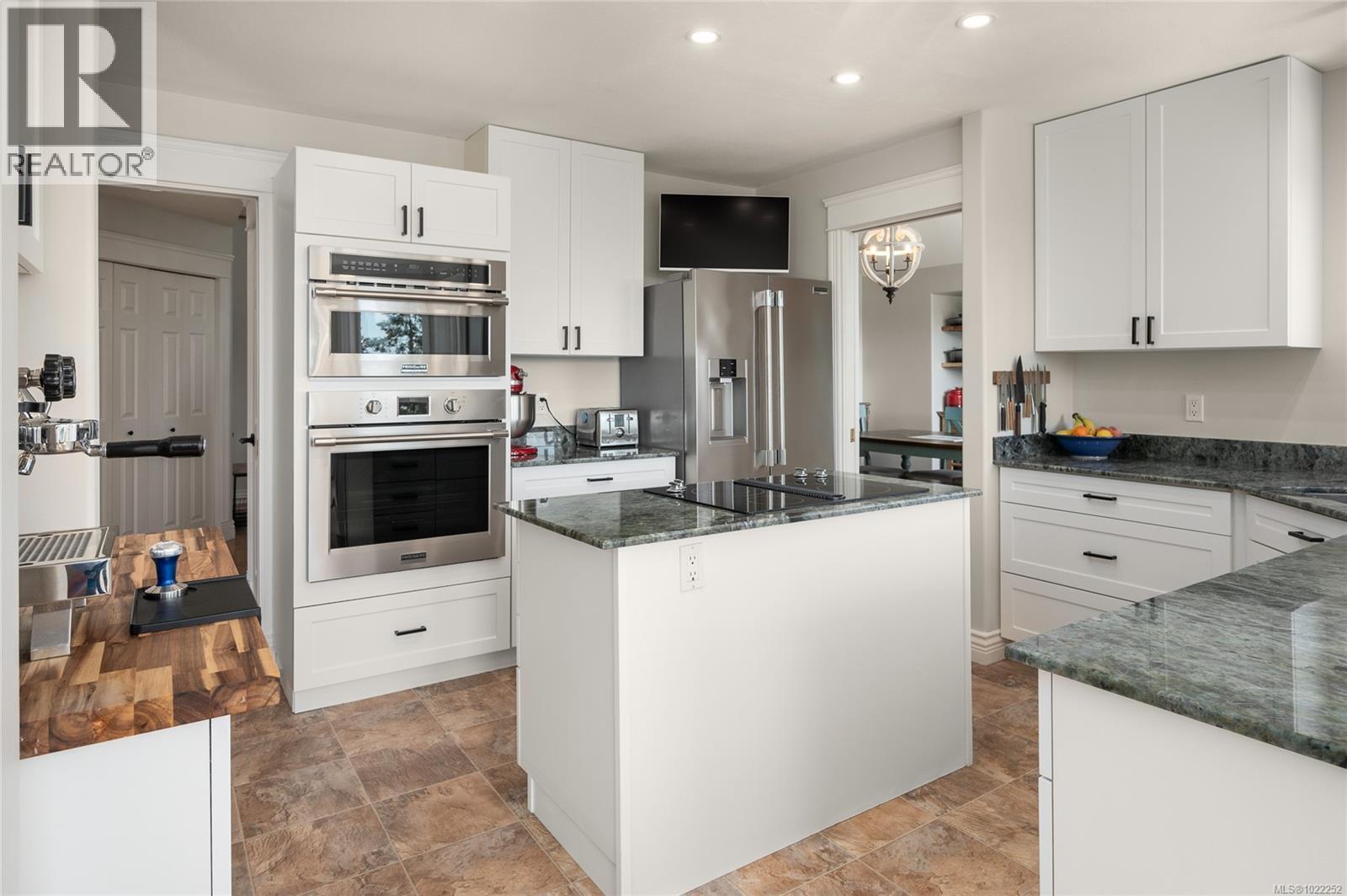 10091 View St, Chemainus