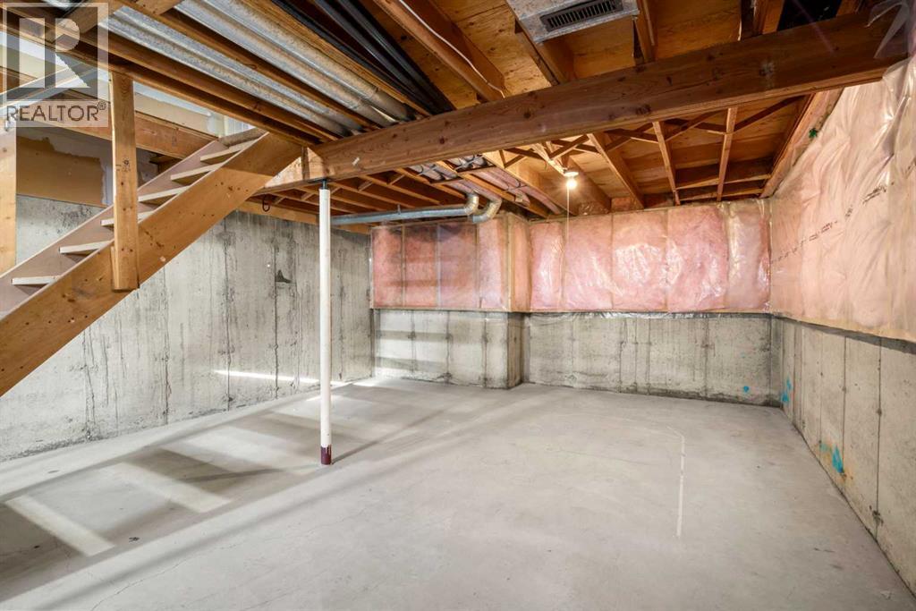 Single Family House for Sale in  Castlebrook Way NE Castleridge Calgary 