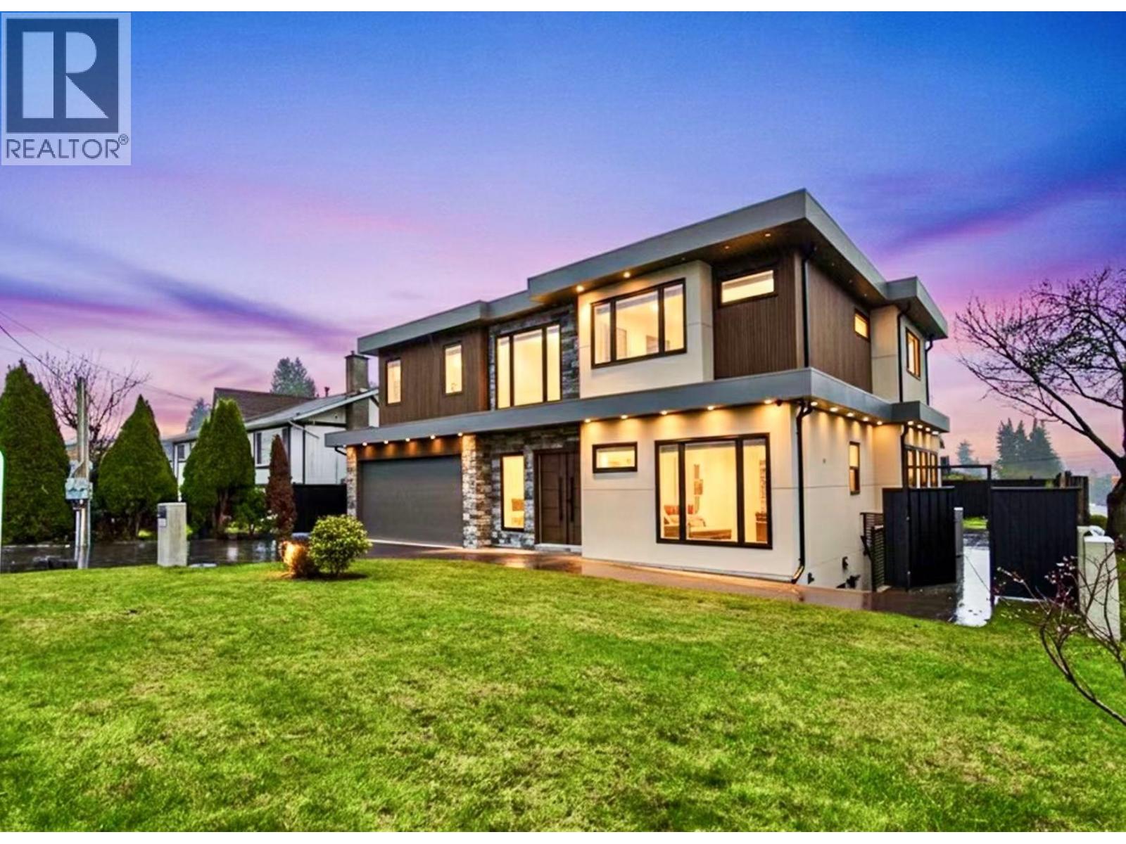 6708 WINCH STREET, Burnaby