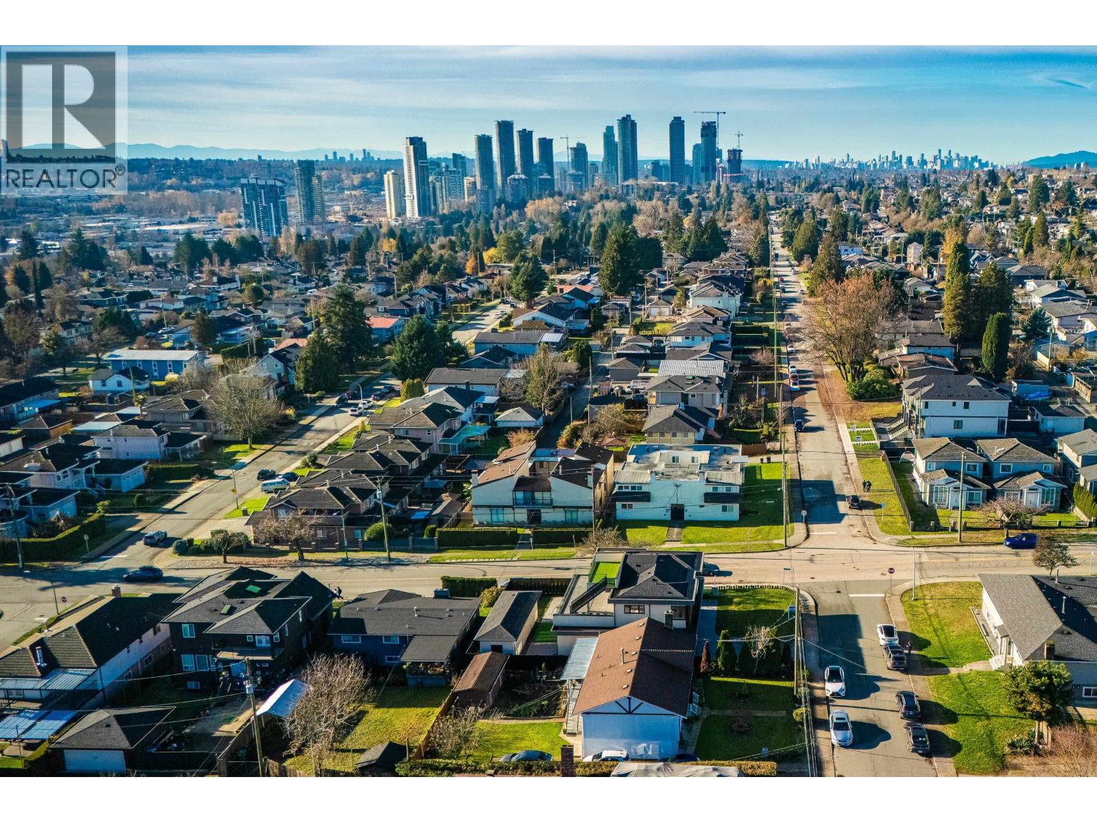 6708 WINCH STREET, Burnaby