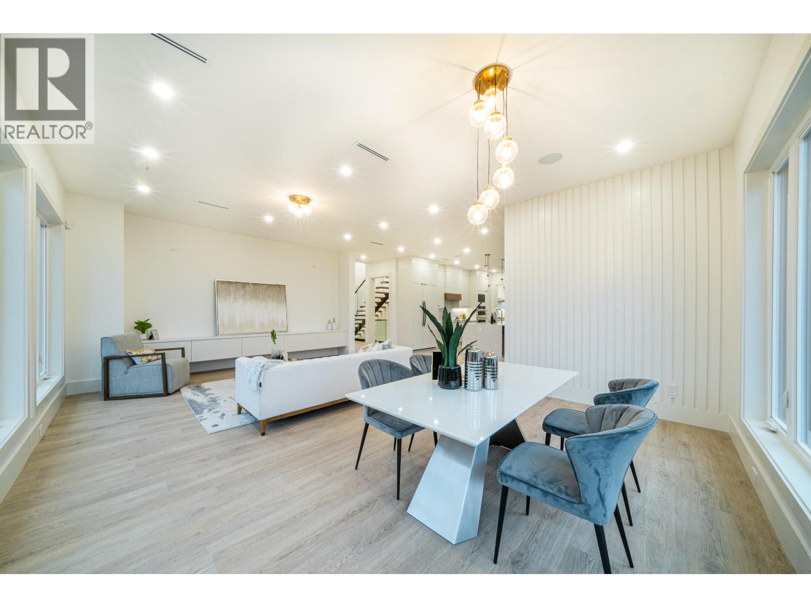 6708 WINCH STREET, Burnaby