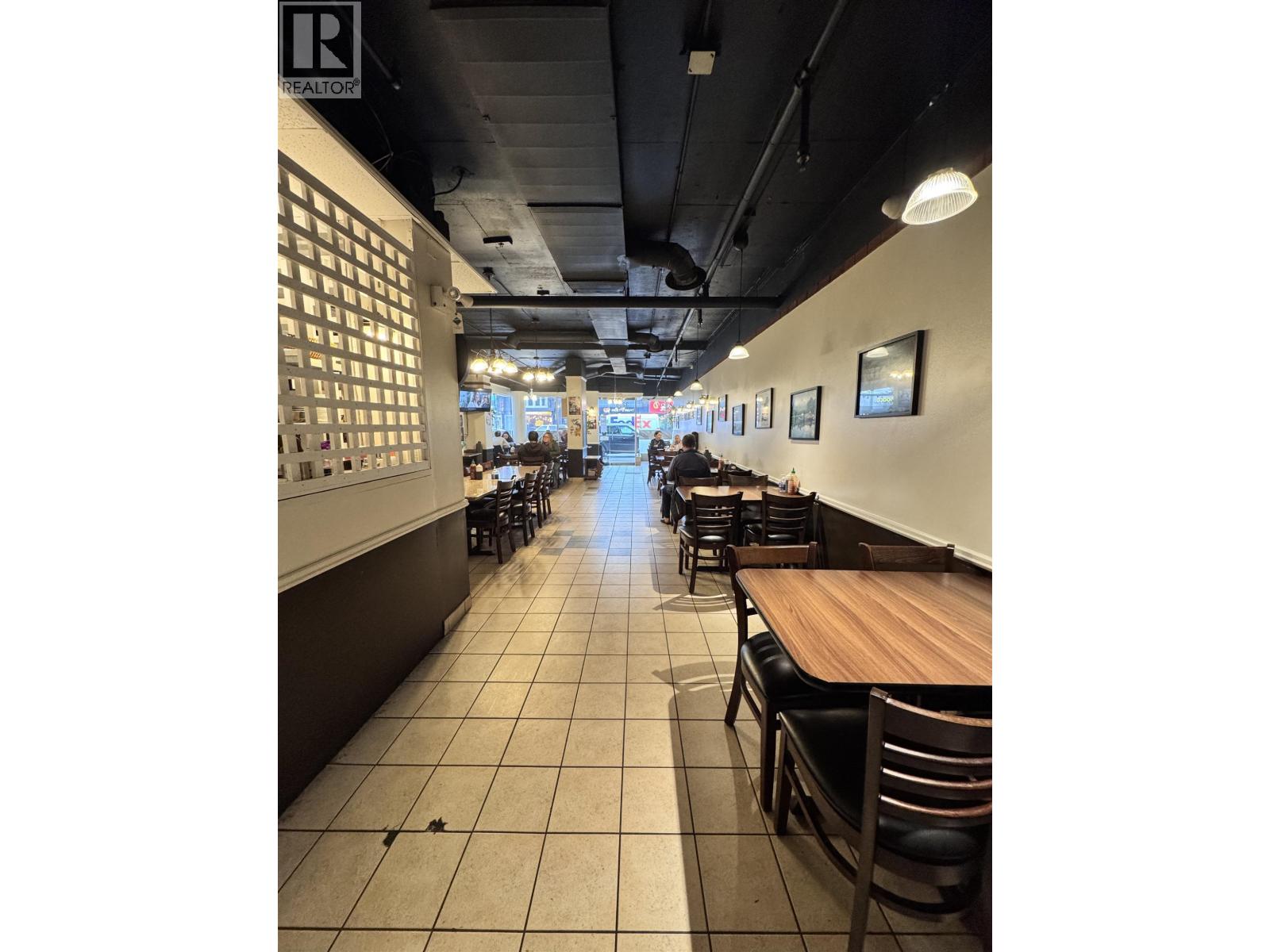 Business in Vancouver - Image 2