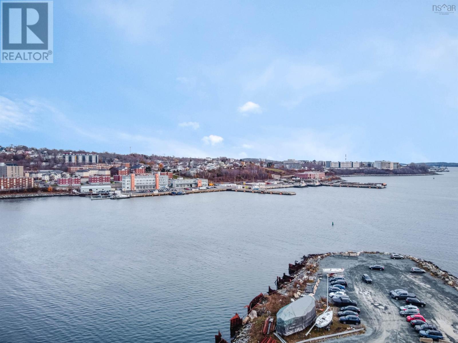 Property 23 of 49 of 1003 67 Kings Wharf Place