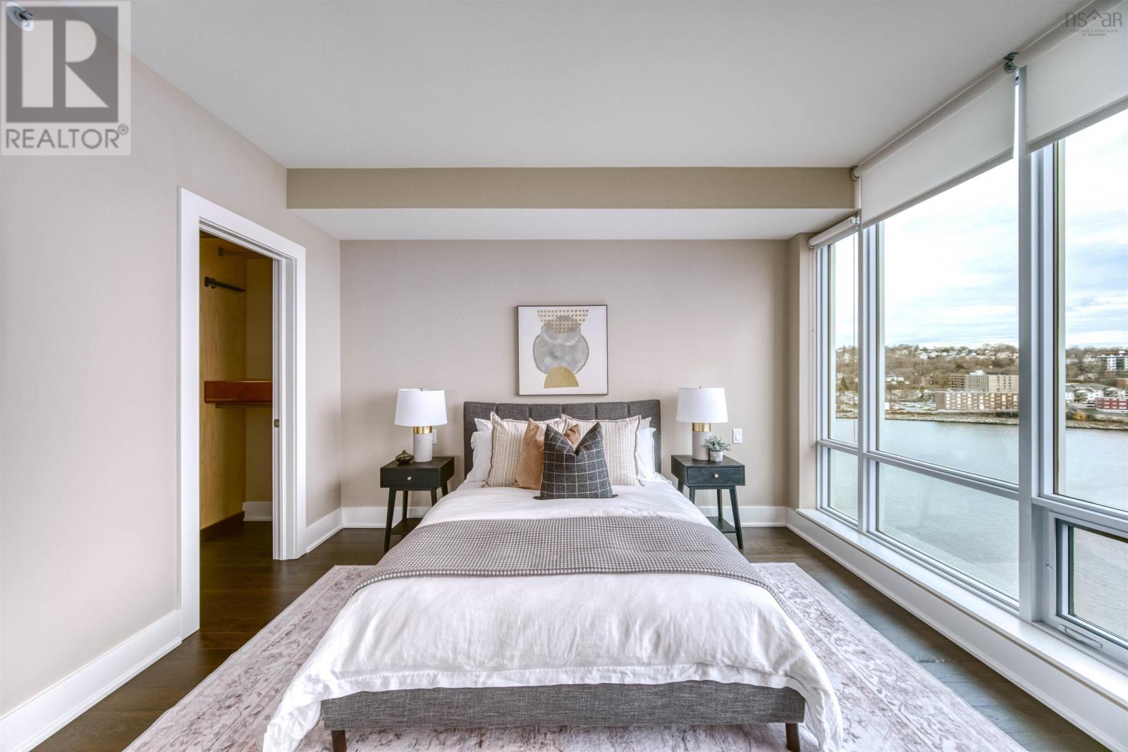 Property 27 of 49 of 1003 67 Kings Wharf Place