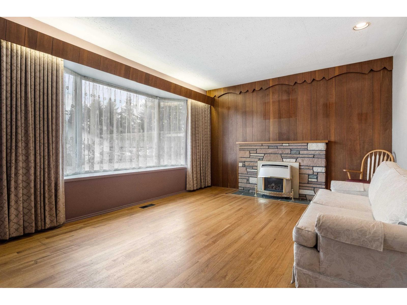 32939 BRUNDIGE AVENUE, Abbotsford