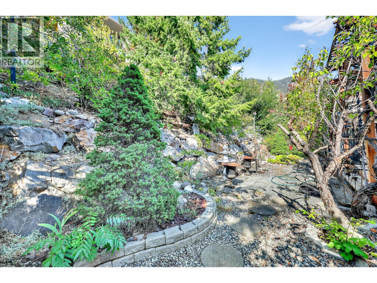  5220 Sutherland Road, Peachland