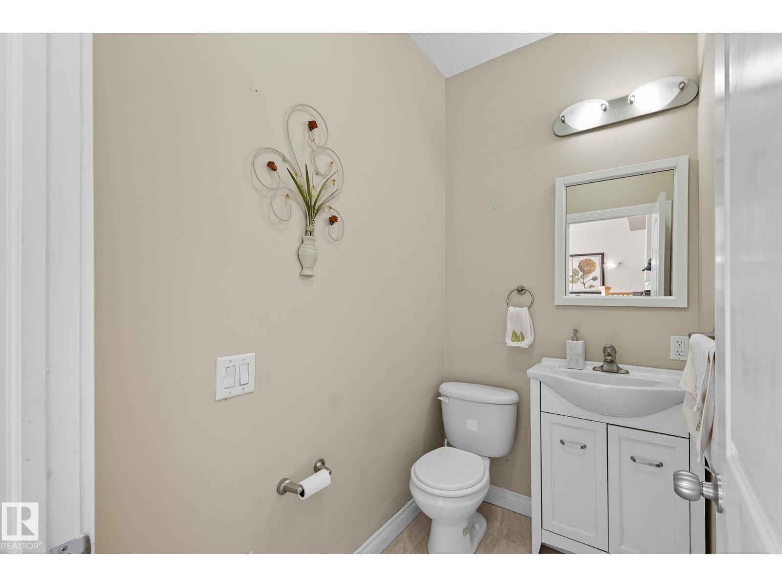 6026 164A AV NW, Edmonton