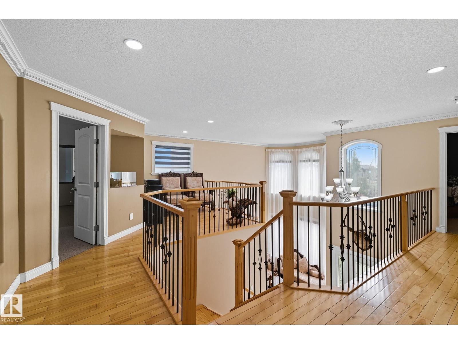 6026 164A AV NW, Edmonton