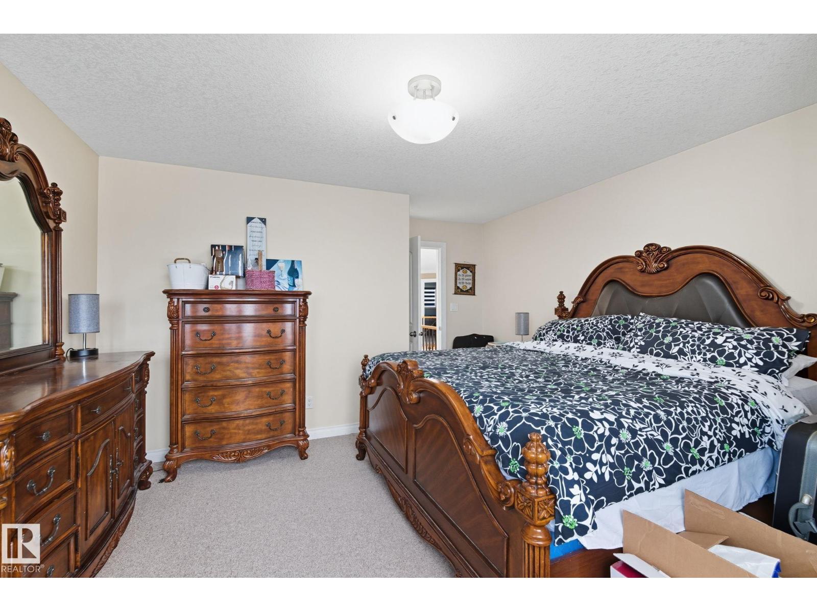 6026 164A AV NW, Edmonton