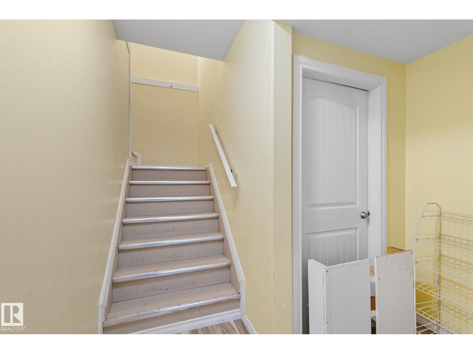 6026 164A AV NW, Edmonton