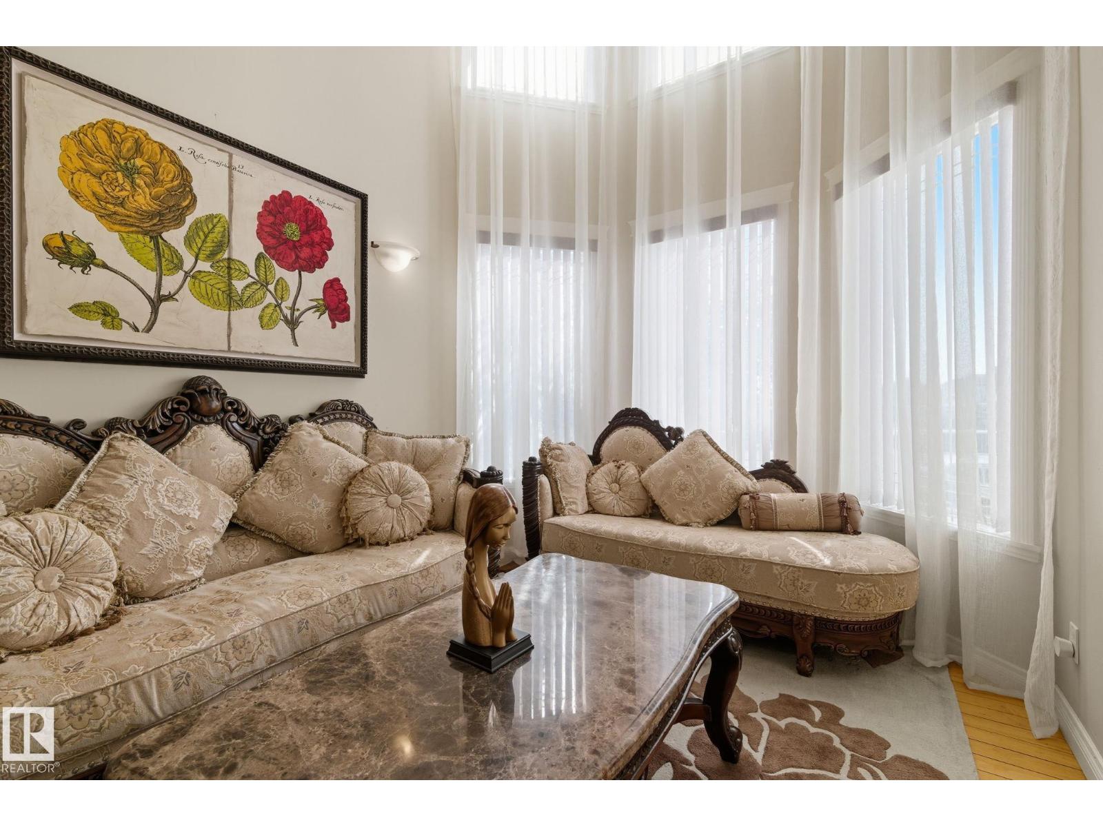 6026 164A AV NW, Edmonton