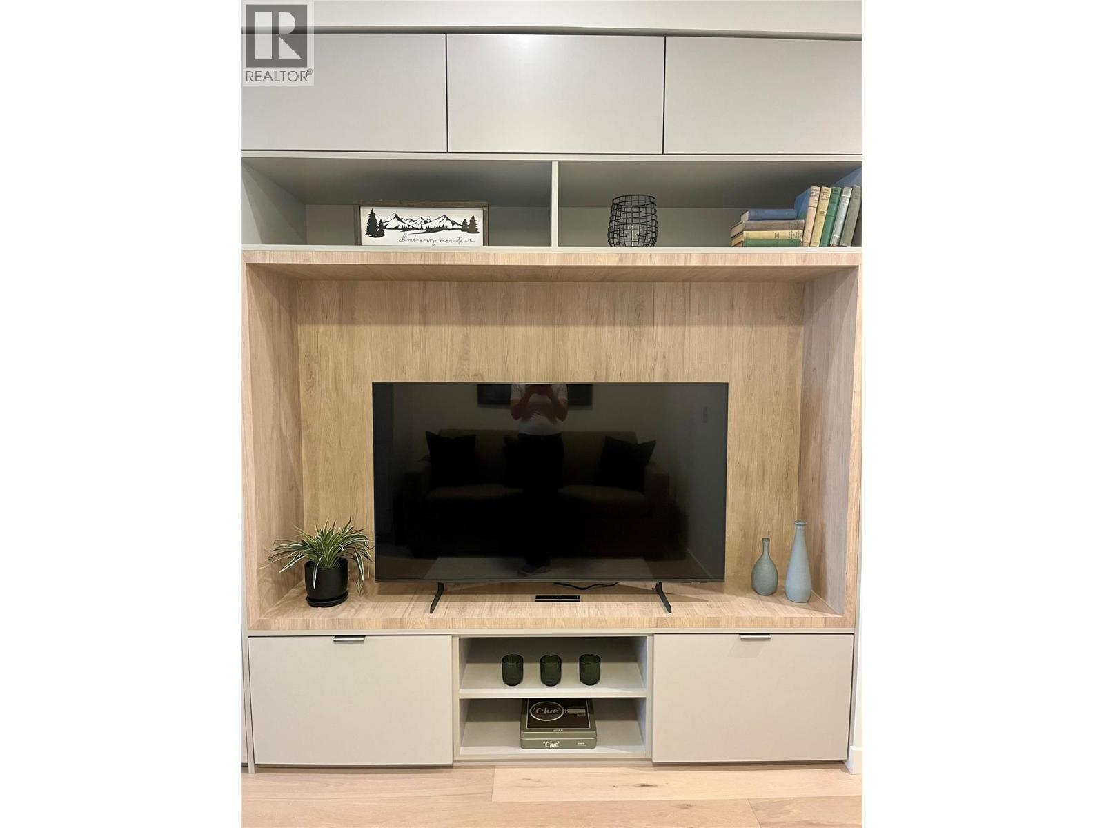 4280 Red Mountain Road Unit# 223, Rossland