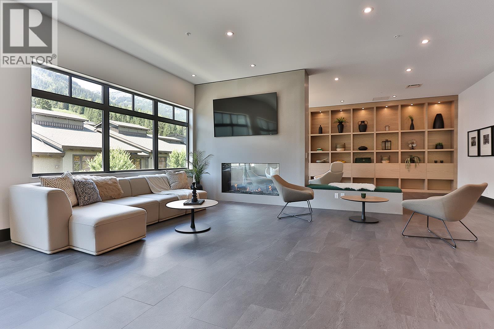 4280 Red Mountain Road Unit# 318, Rossland