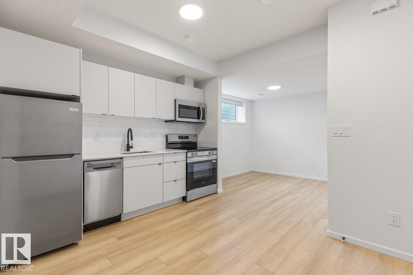 #11939, 11941, 11943 101 ST NW, Edmonton