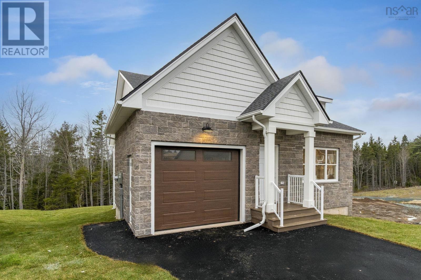 Property 3 of 10 of GW-8 48 Gardenia Way