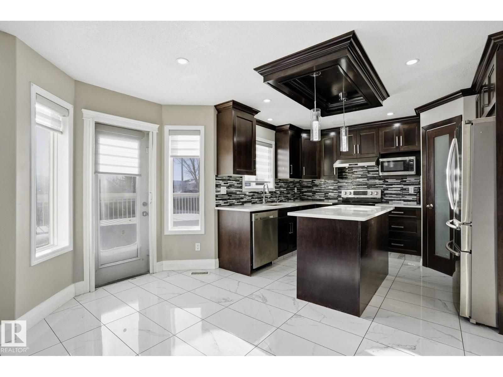 4831 154 Ave NW NW, Edmonton