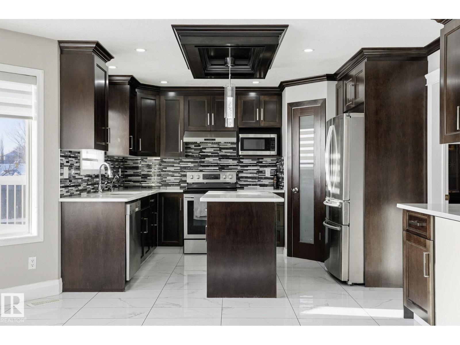 4831 154 Ave NW NW, Edmonton